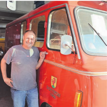 Zeitzeugen bewegen - Dieses Feuerwehrauto stand bis 2002 im Dienst der Dottiker Feuerwehr.