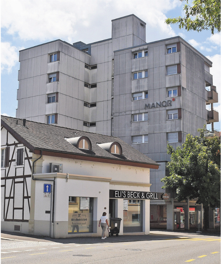 Noch ist der Manor an der Zentralstrasse geöffnet. Bild: mo