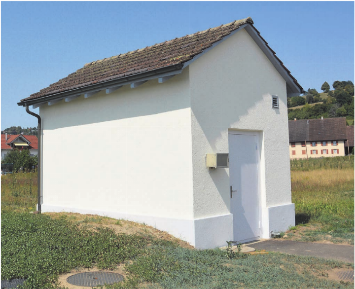 Die Arbeiten am Grundwasserpumpwerk Zufikon sind bald abgeschlossen.    Bild: Roger Wetli